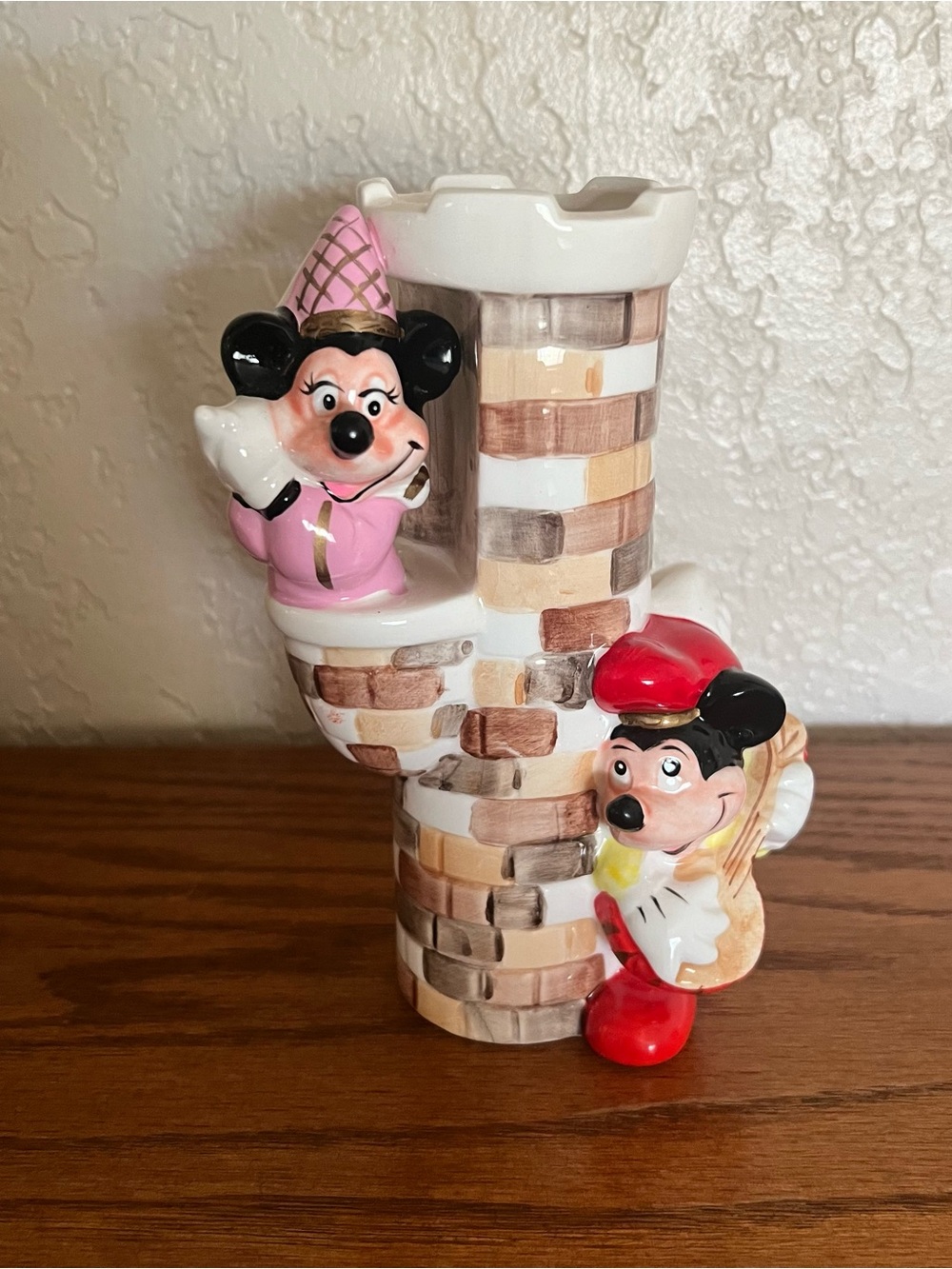 Vintage Applause Disney Mickey & Minnie Mouse Castle Tower Serenade Ceramic Vase